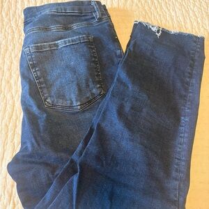 Good American Always Fits Jeans